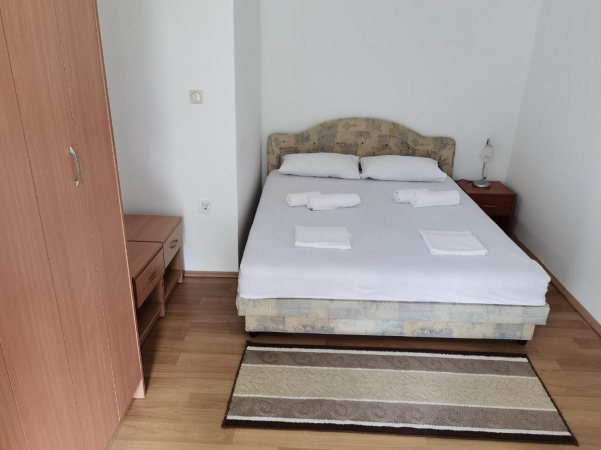 Vojinovic 3*